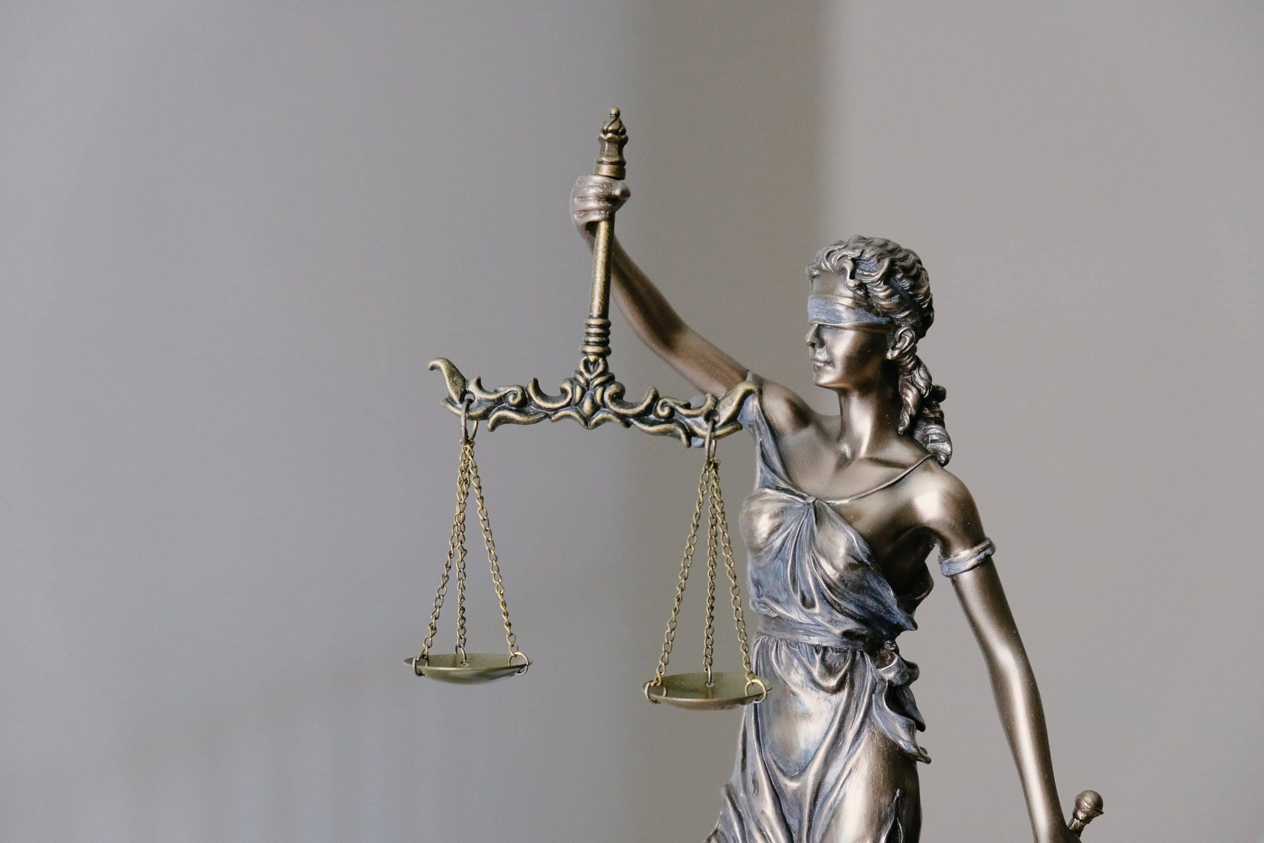 Featured image for “Understanding the Difference Between Economic and Non-Economic Damages”